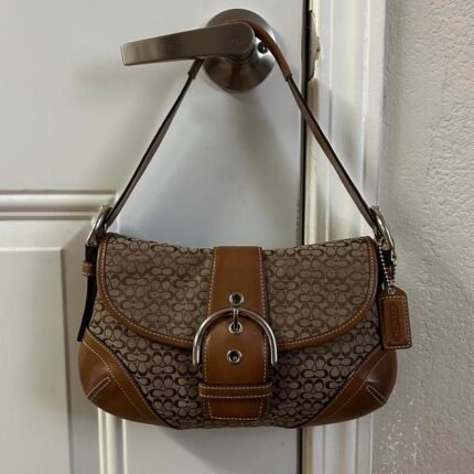 Vintage y2k Coach brown leather soho buckle shoulder 🍒✨💕